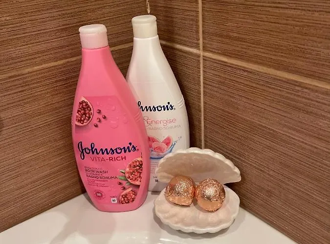 公寓 Sea Garden 圣君士坦丁和海伦那